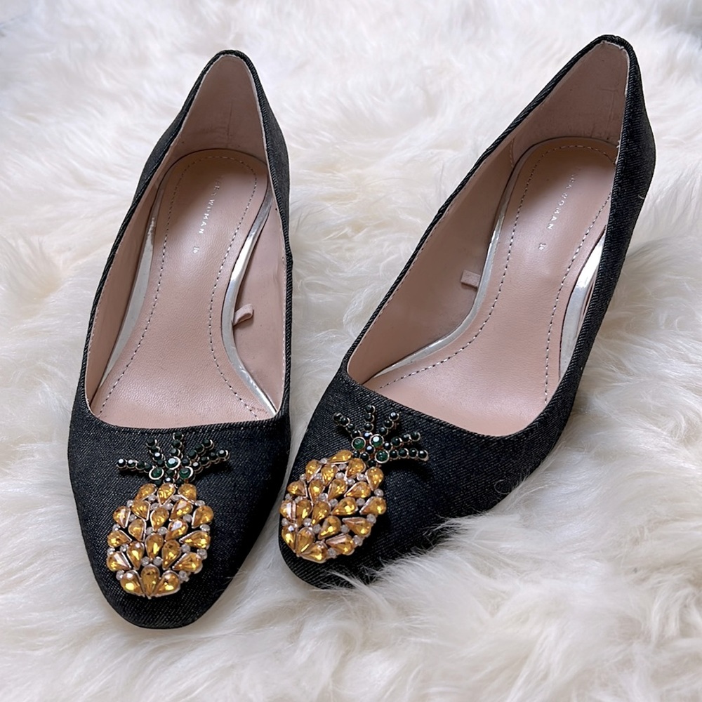 Zara Pineapple Jewel Mid-Heel Denim Pumps Size 36 (US 6)